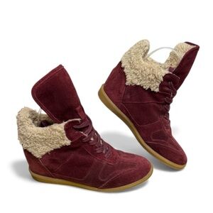 Steve Madden Suede Fur Lining High Top Sneakers Sz 9